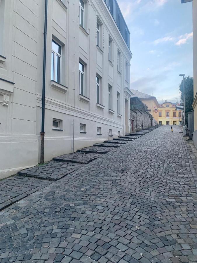 Bl - The Penthouse, 24Hr Self Check-In, 2 Bedrooms, Fireplace, Ac, Panoramic View From Main Balcony, 3-Minute Walk To City Center Banská Bystrica Eksteriør bilde
